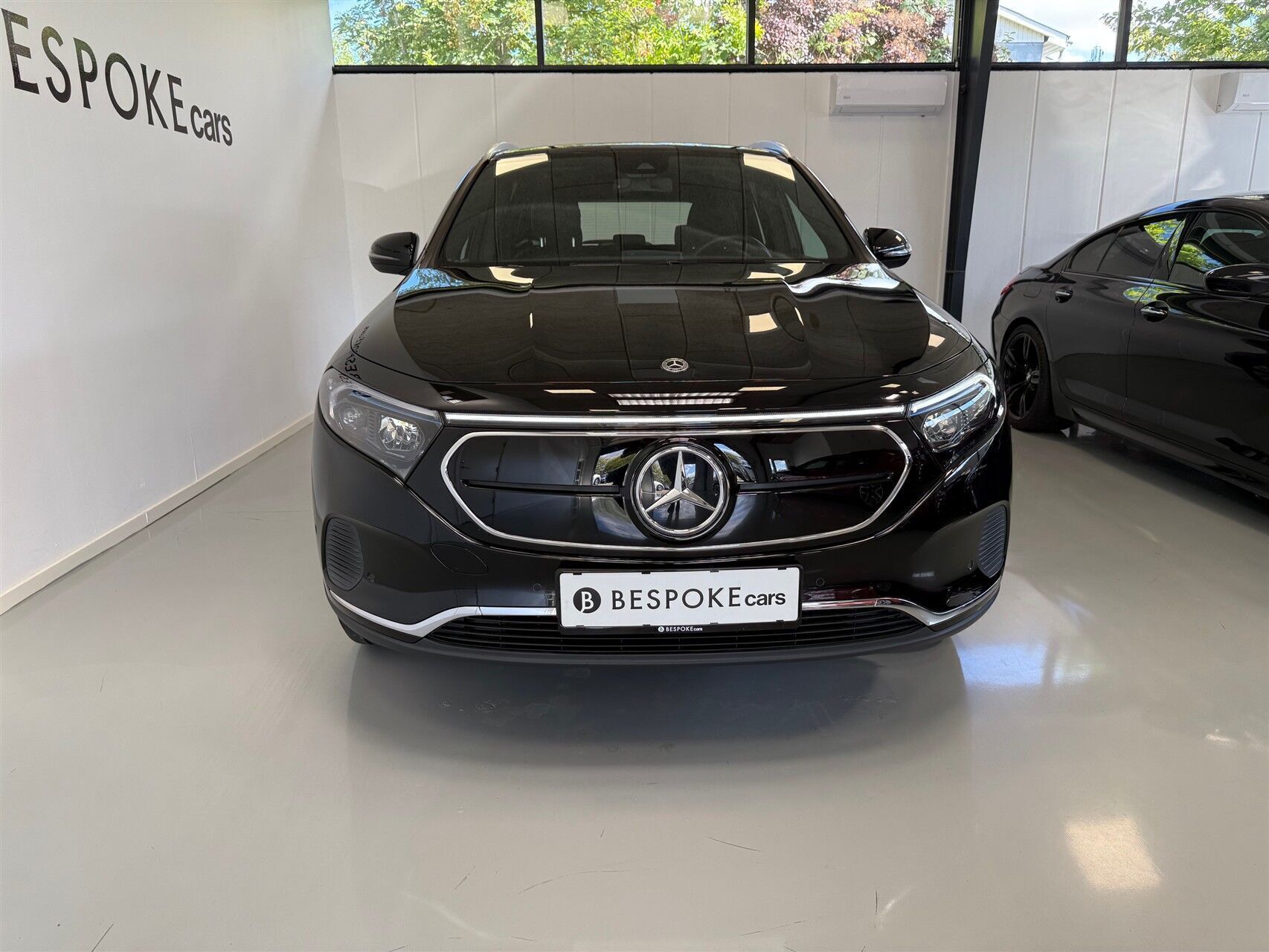 Sort Mercedes EQA 250 fra 2023
