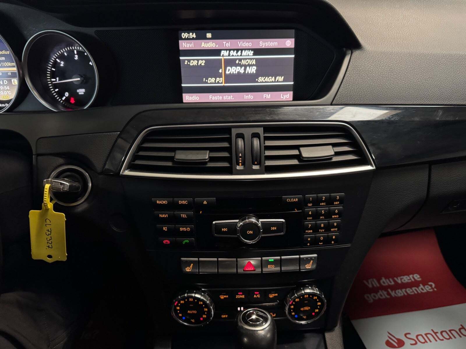 undefined Mercedes C220 fra 2012 set indefra