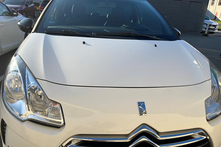 Hvid Citroën DS3 fra 2012