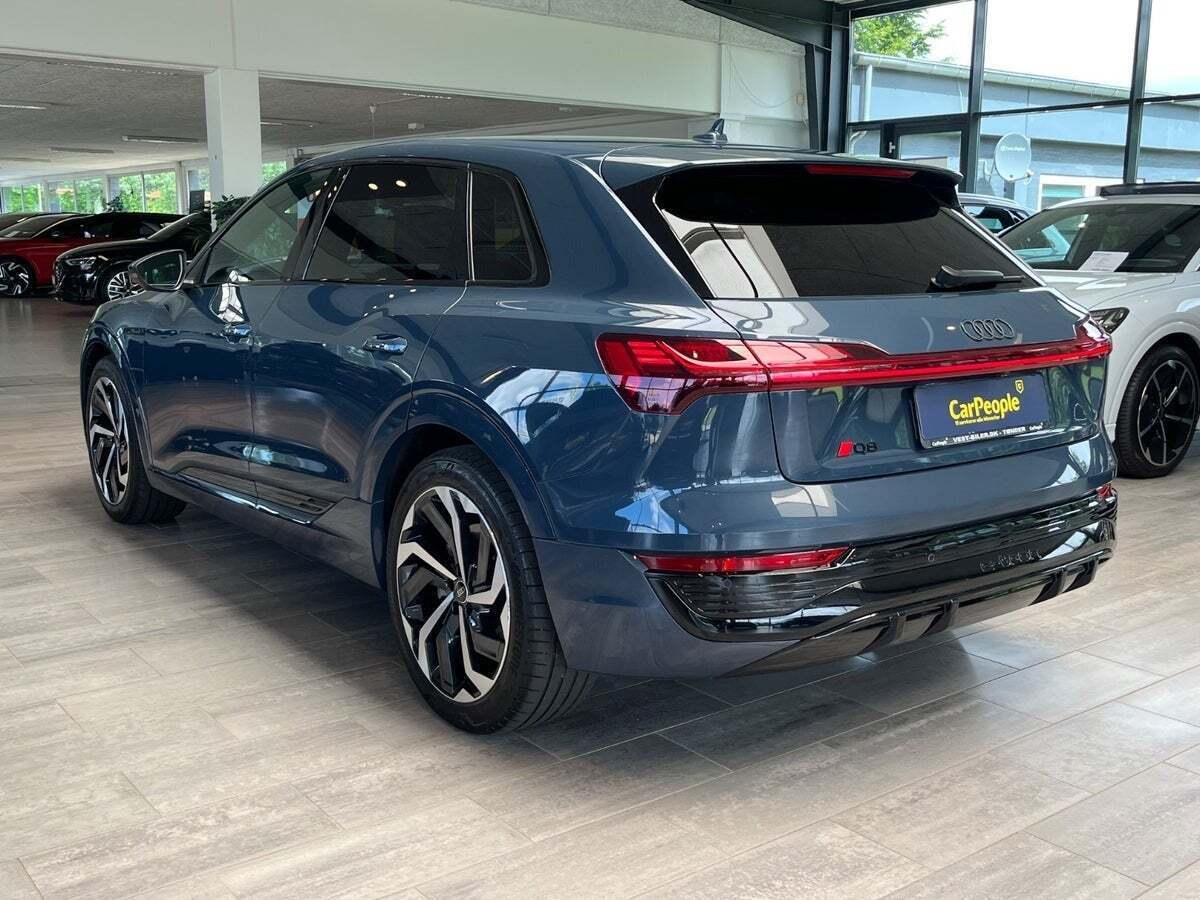 Audi Q8 e-tron 55 S-line quattro