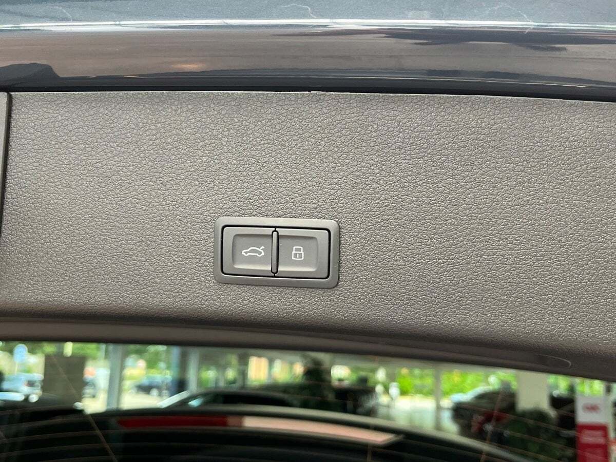 Audi Q8 e-tron 55 S-line quattro