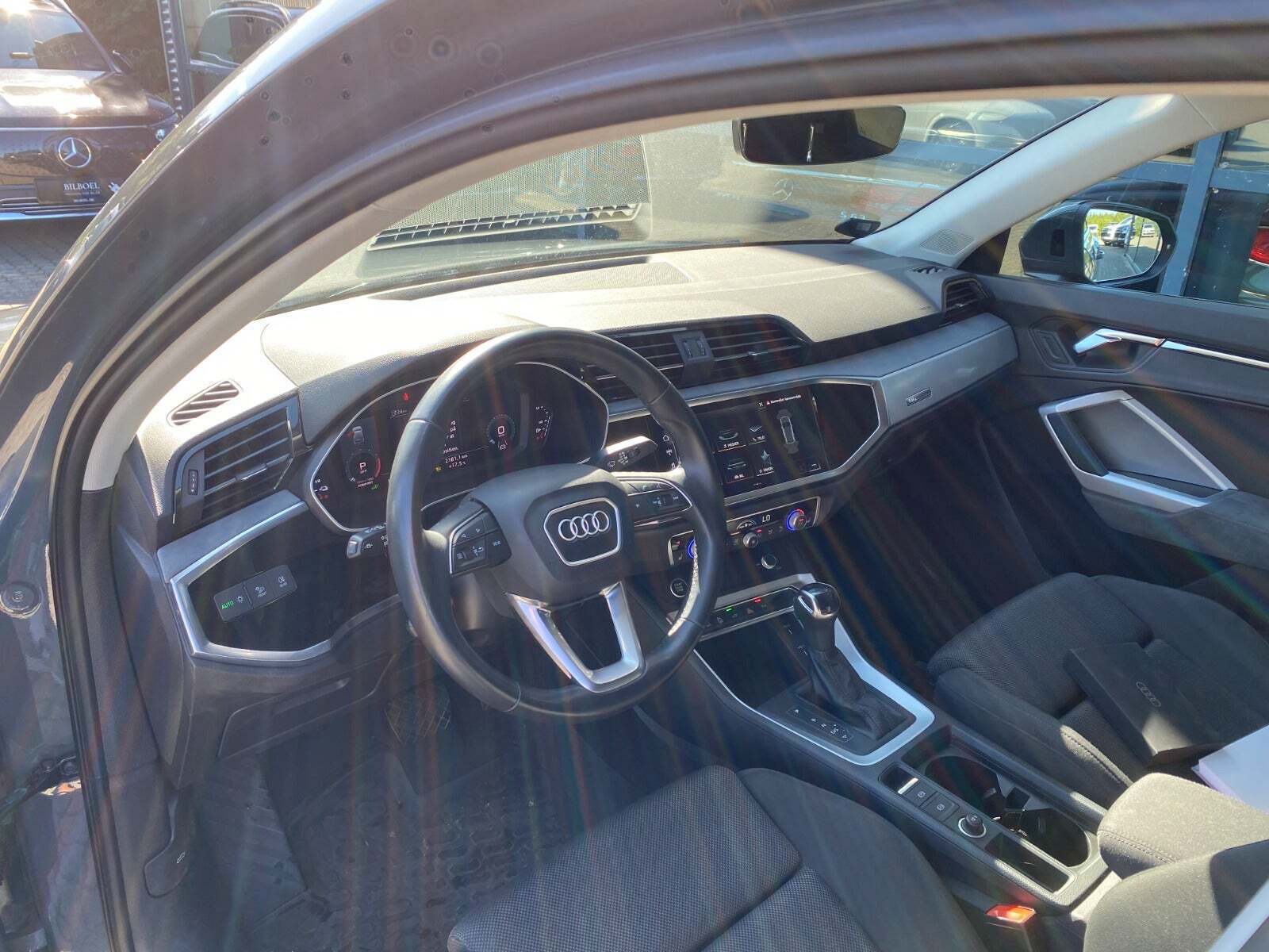 Audi Q3 45 TFSi e Attitude plus S-tr.