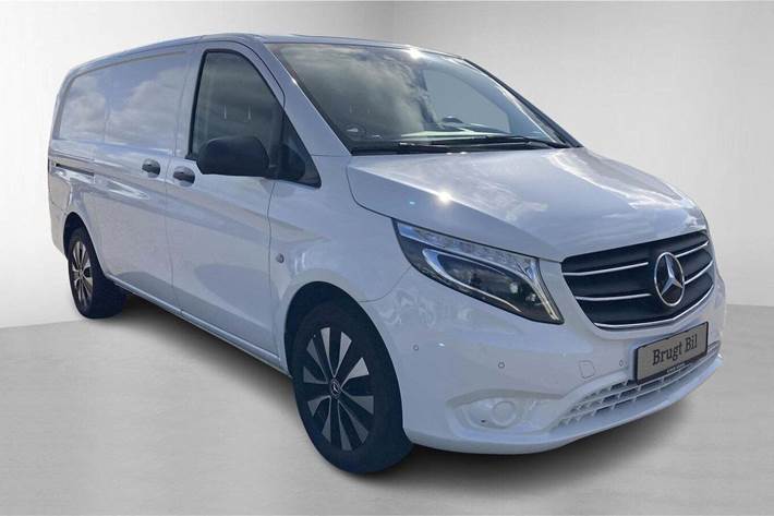Hvid Mercedes Vito 114 fra 2021