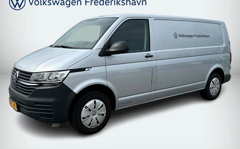 VW Transporter 2,0 TDi 110 Kassevogn lang