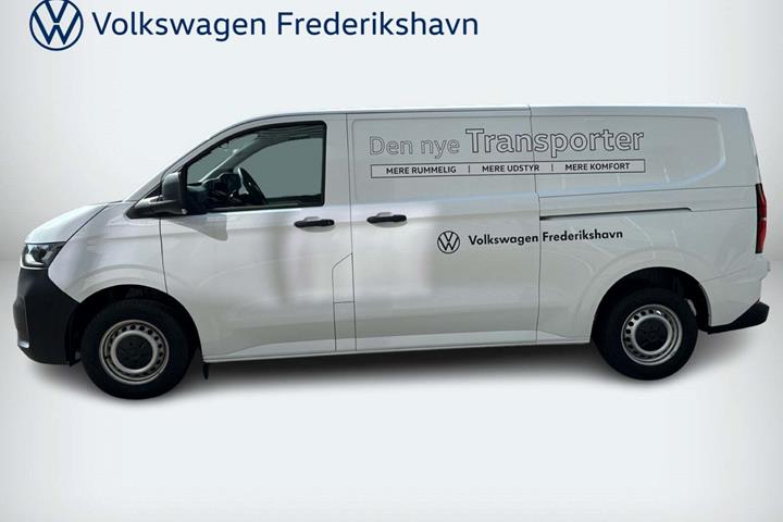 Hvid VW Transporter fra 2025