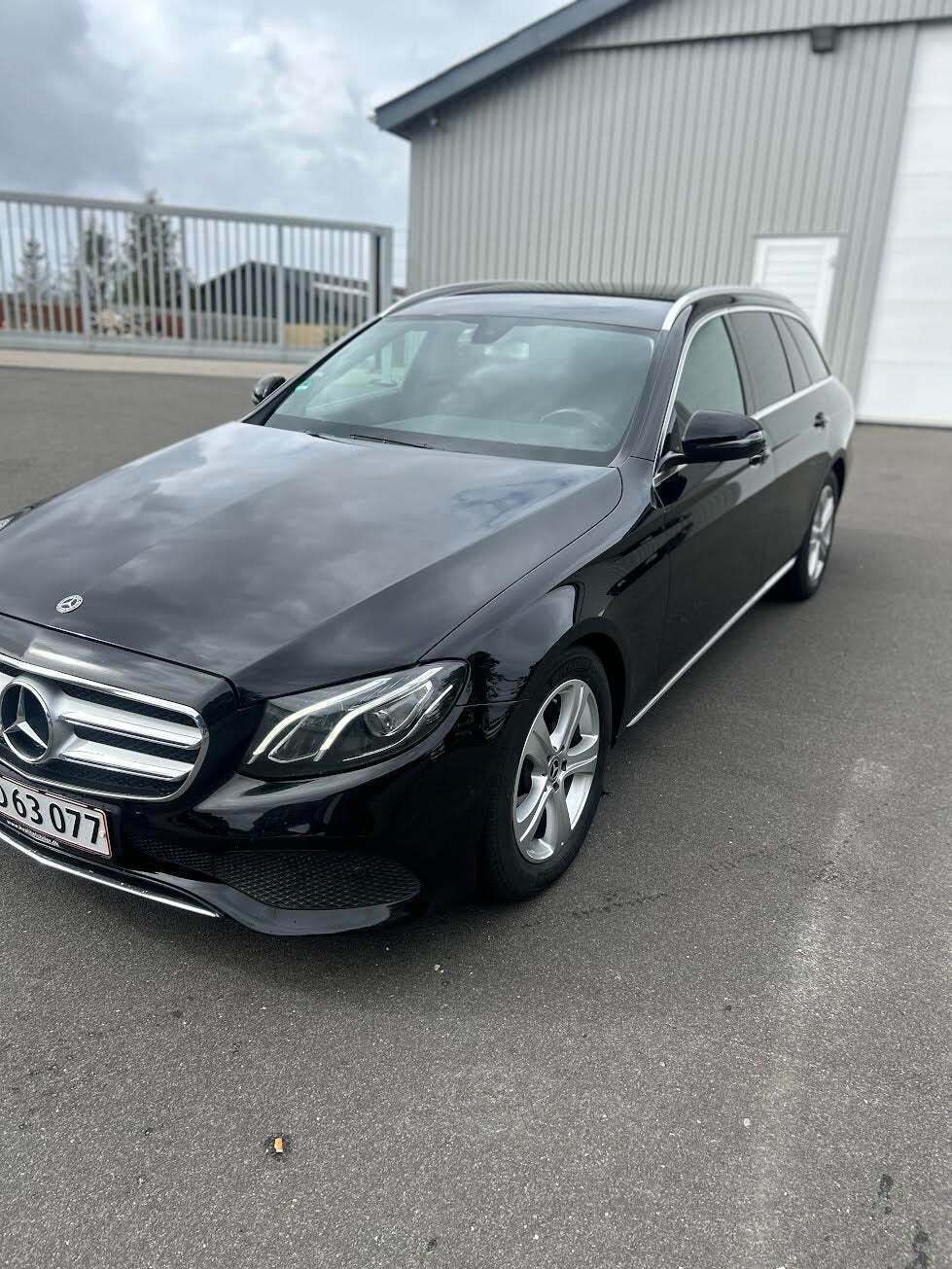 Mercedes E220 d 2,0 AMG Line stc. aut.