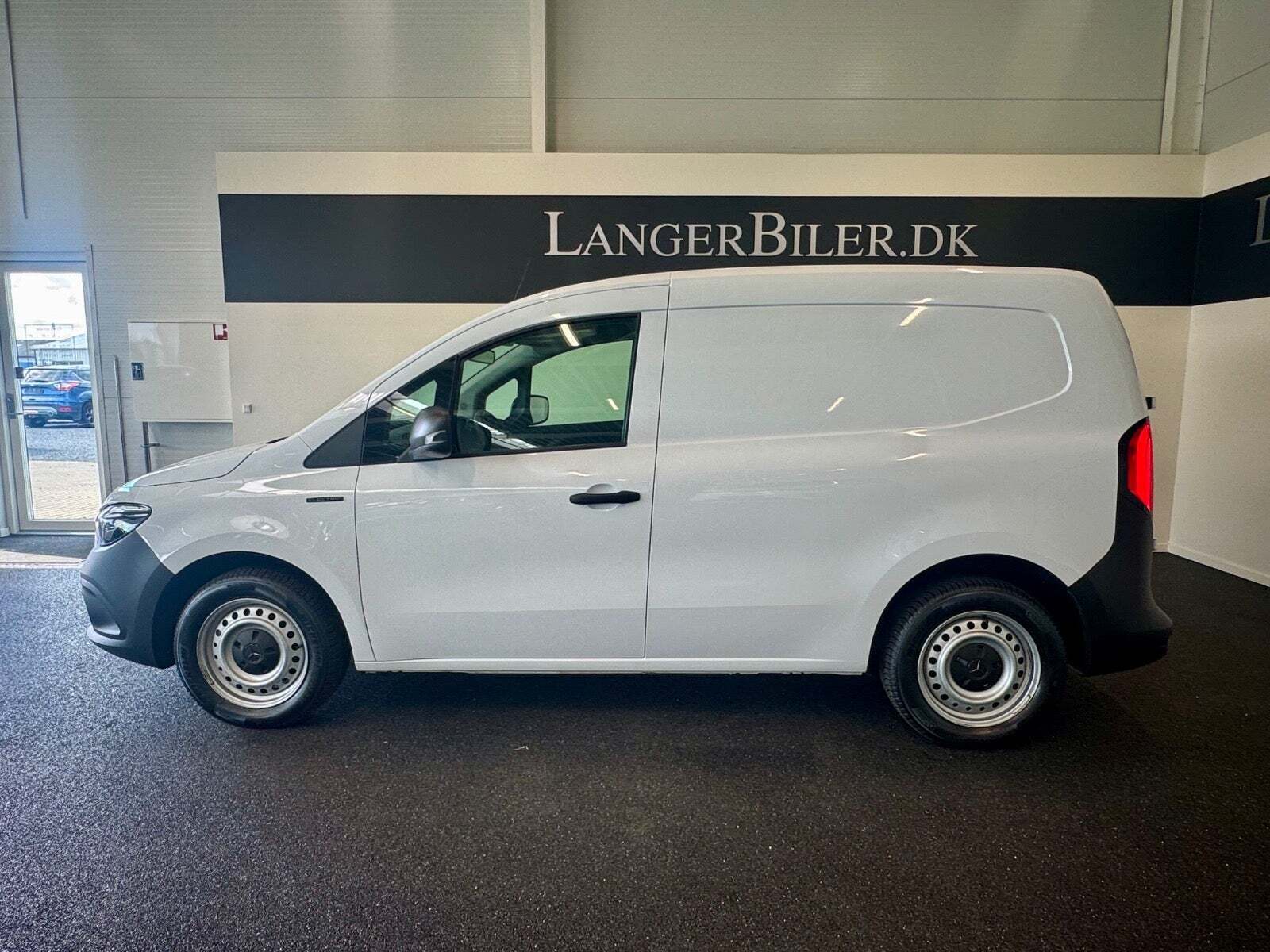 Mercedes eCitan A2 Basis Van