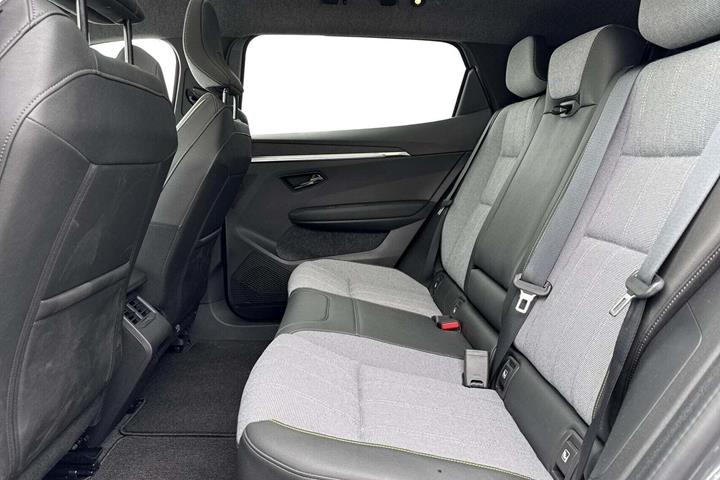 Grå Renault Scenic E-Tech fra 2025