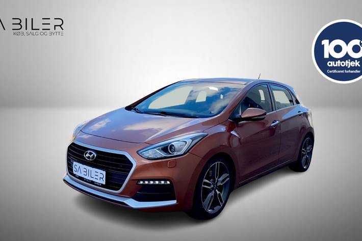 undefined Hyundai i30 fra 2015 set udefra