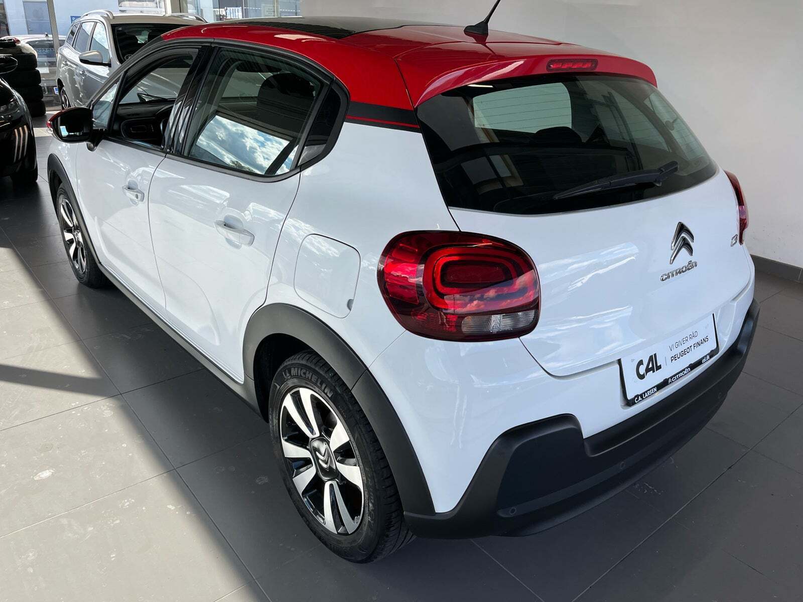 Citroën C3 1,2 PureTech 110 SkyLine EAT6