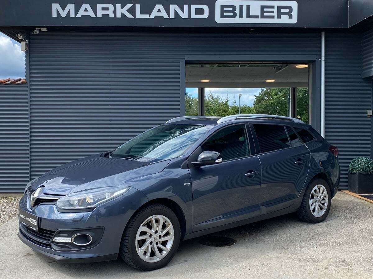 Grå Renault Megane III fra 2016 set udefra