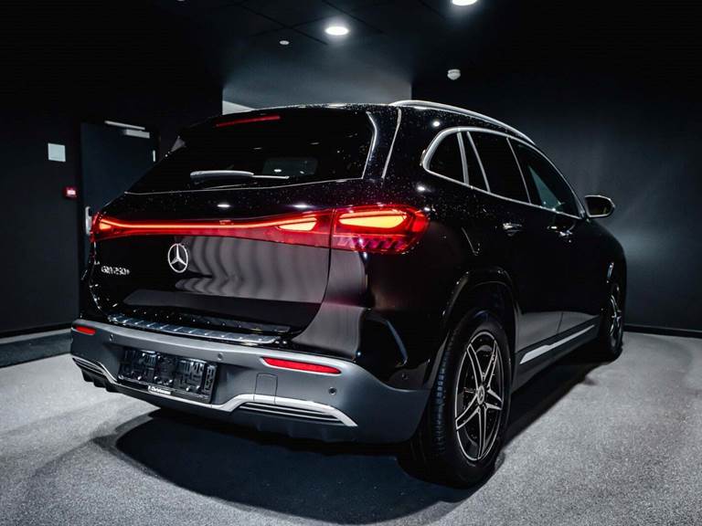 Mercedes EQA250+ AMG Premium