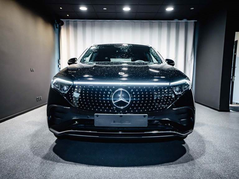 Mercedes EQA250+ AMG Premium