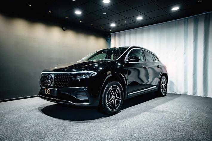 Sort Mercedes EQA250+ fra 2025