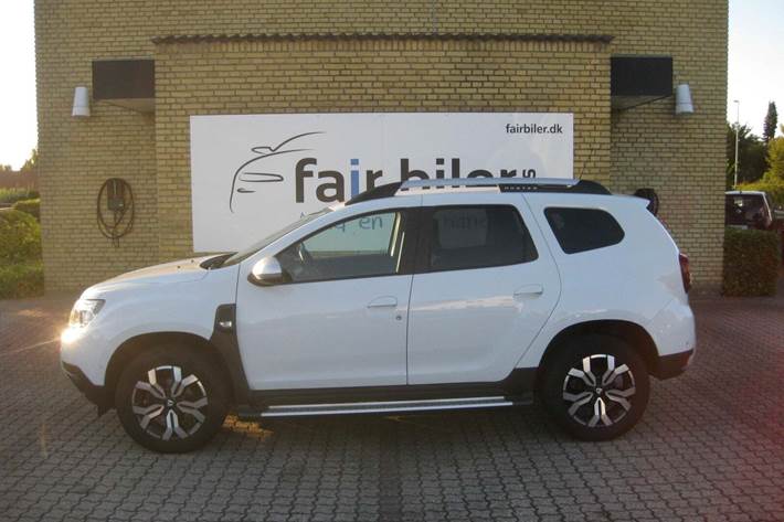 Hvid Dacia Duster fra 2022