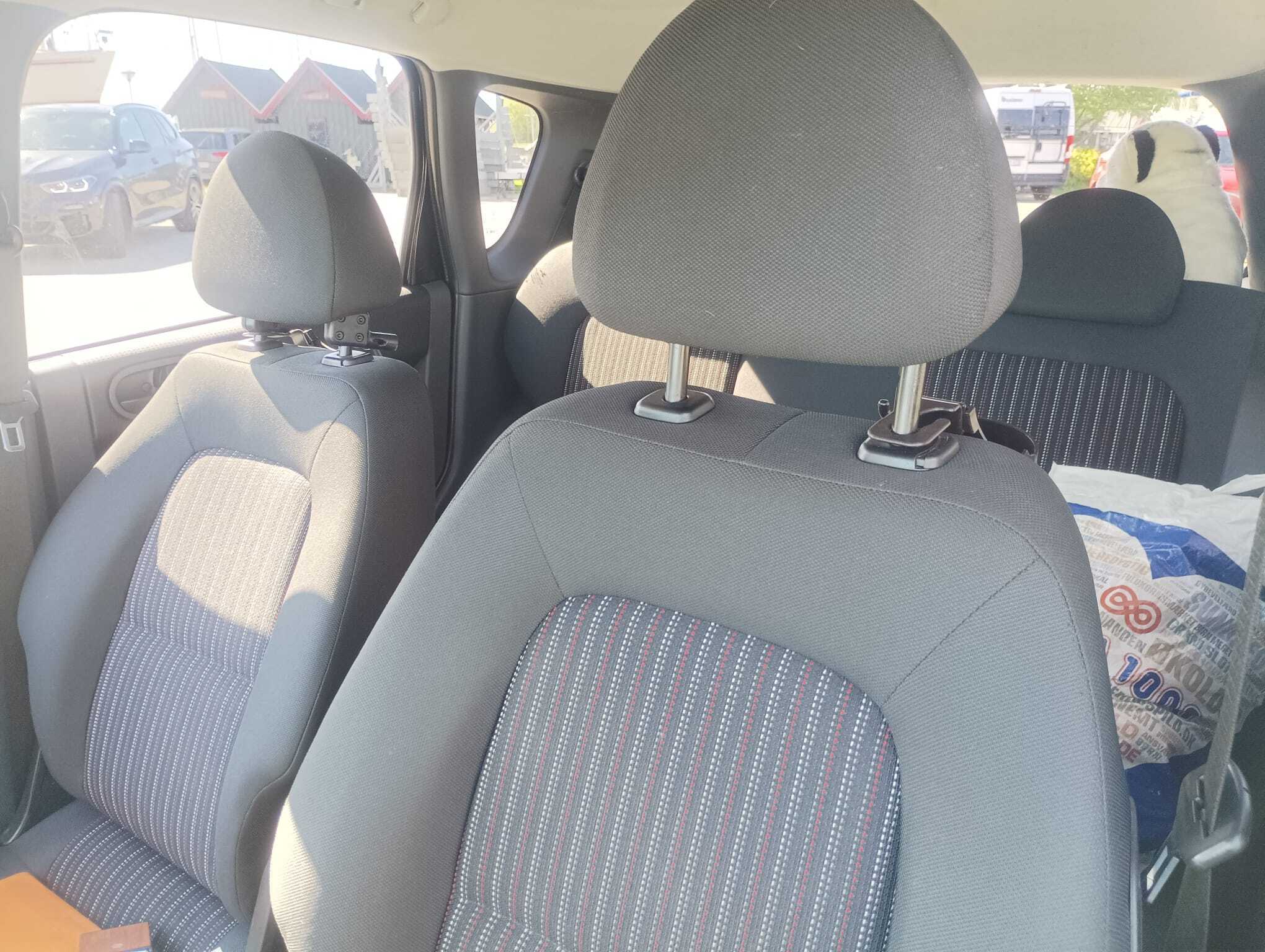 Sort Mitsubishi Colt fra 2008