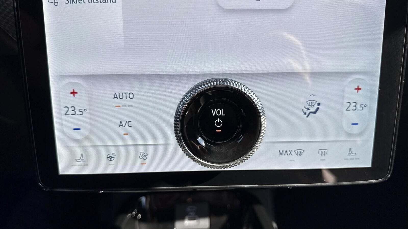 Hvid Ford Mustang Mach-E fra 2022