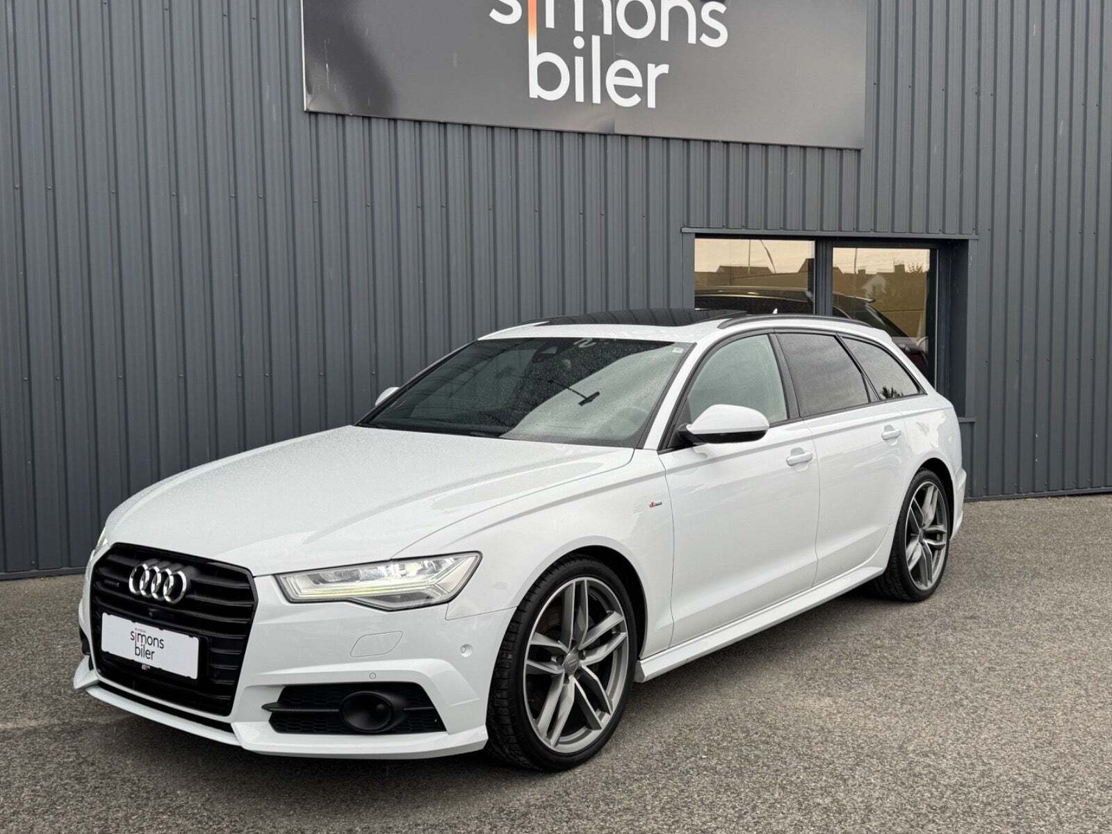 Audi A6 3,0 TDi 272 S-line Avant quattro S-tr.