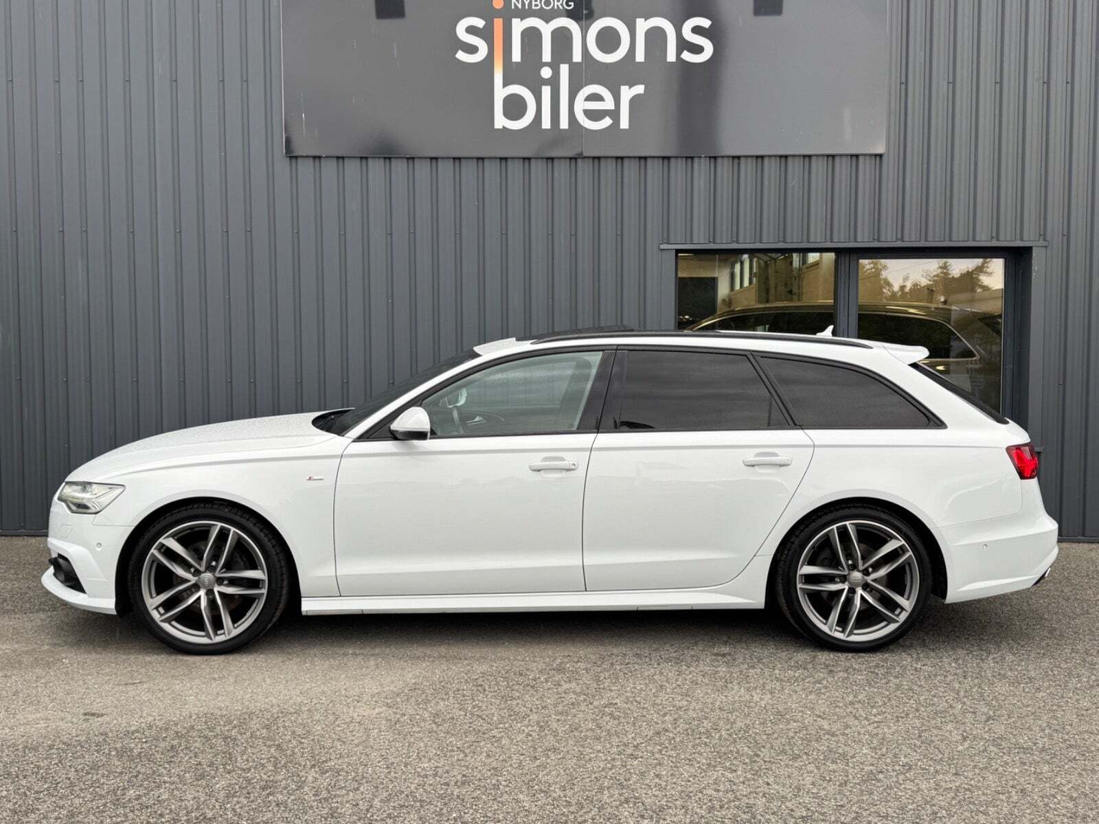 Audi A6 3,0 TDi 272 S-line Avant quattro S-tr.