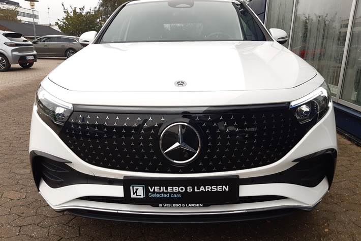 Hvid Mercedes EQA 250+ fra 2024