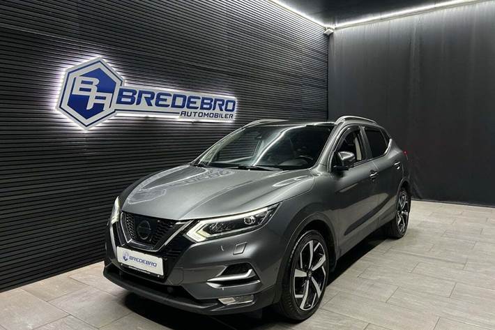 Grå Nissan Qashqai fra 2018 set udefra