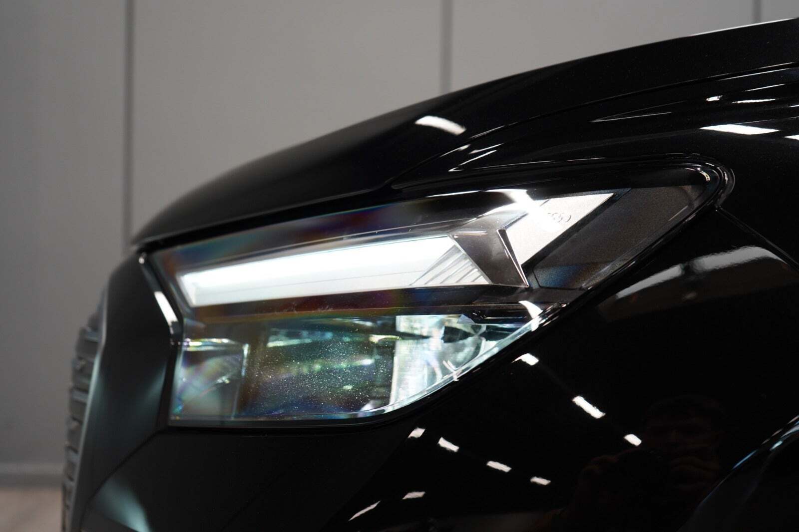 Sort Audi Q4 e-tron fra 2024