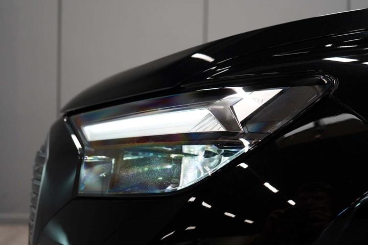Sort Audi Q4 e-tron fra 2024