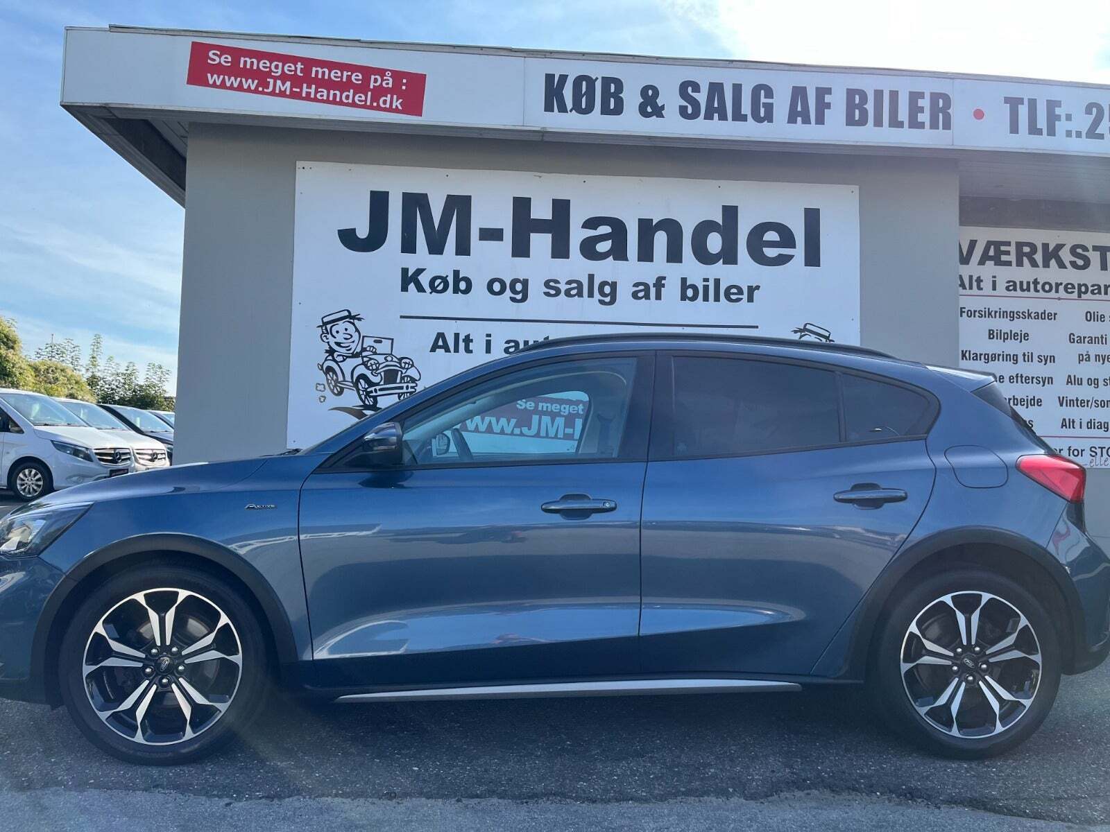 Blå Ford Focus fra 2019