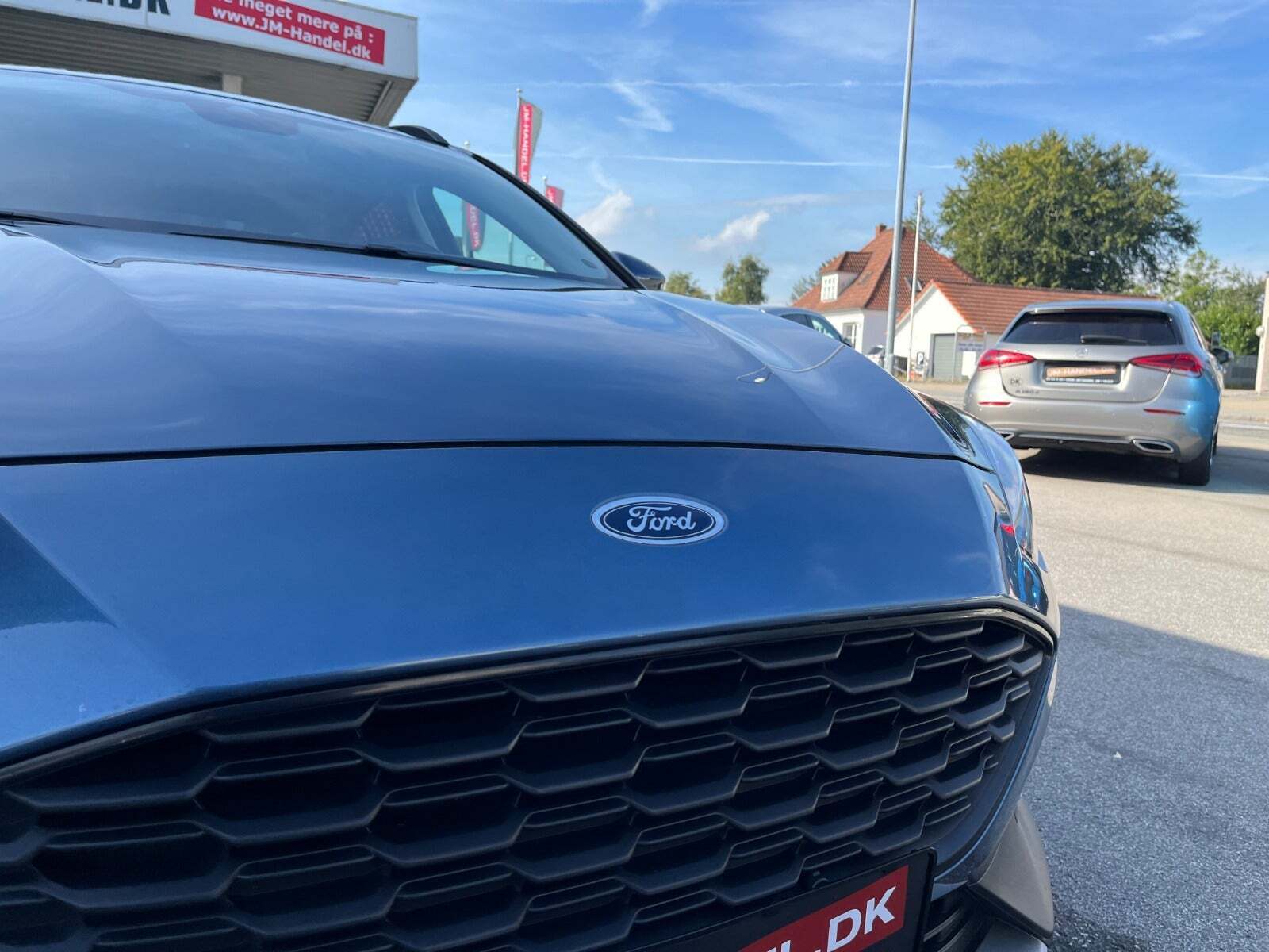 Blå Ford Focus fra 2019