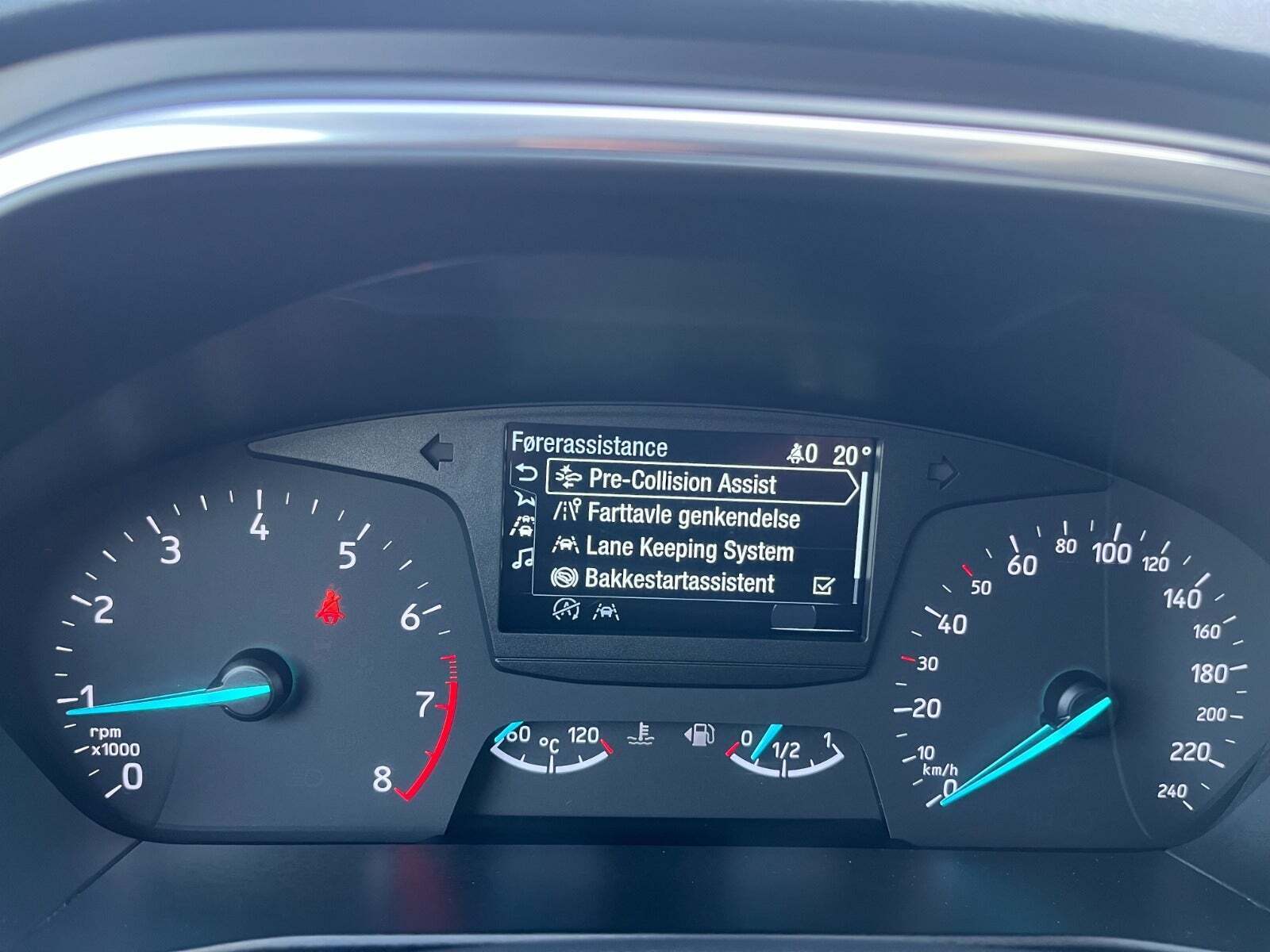Blå Ford Focus fra 2019