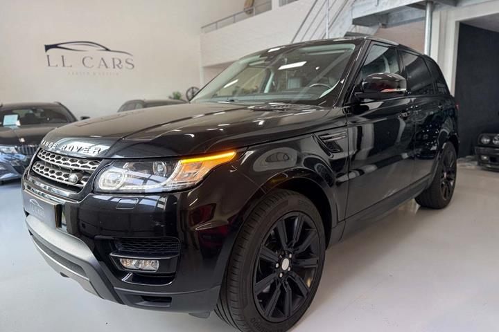 Gul Land Rover Range Rover sport fra 2014 set udefra