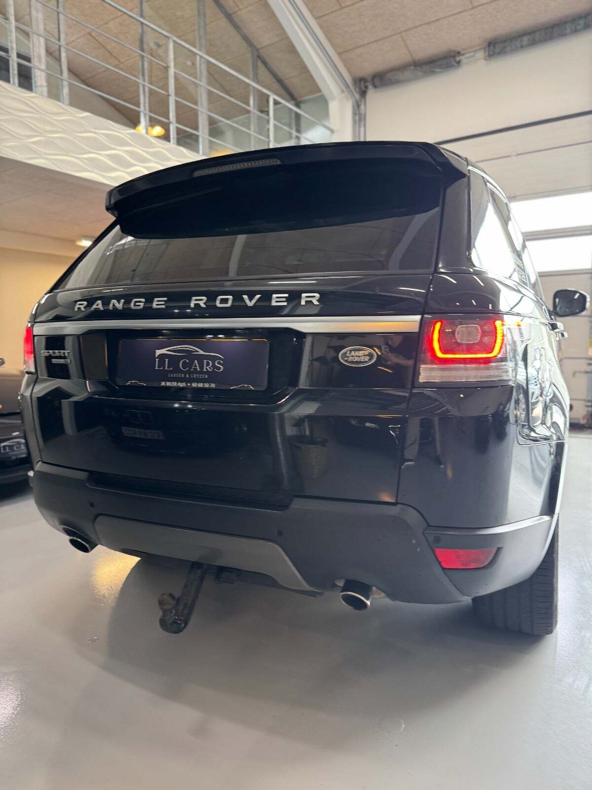 Gul Land Rover Range Rover sport fra 2014