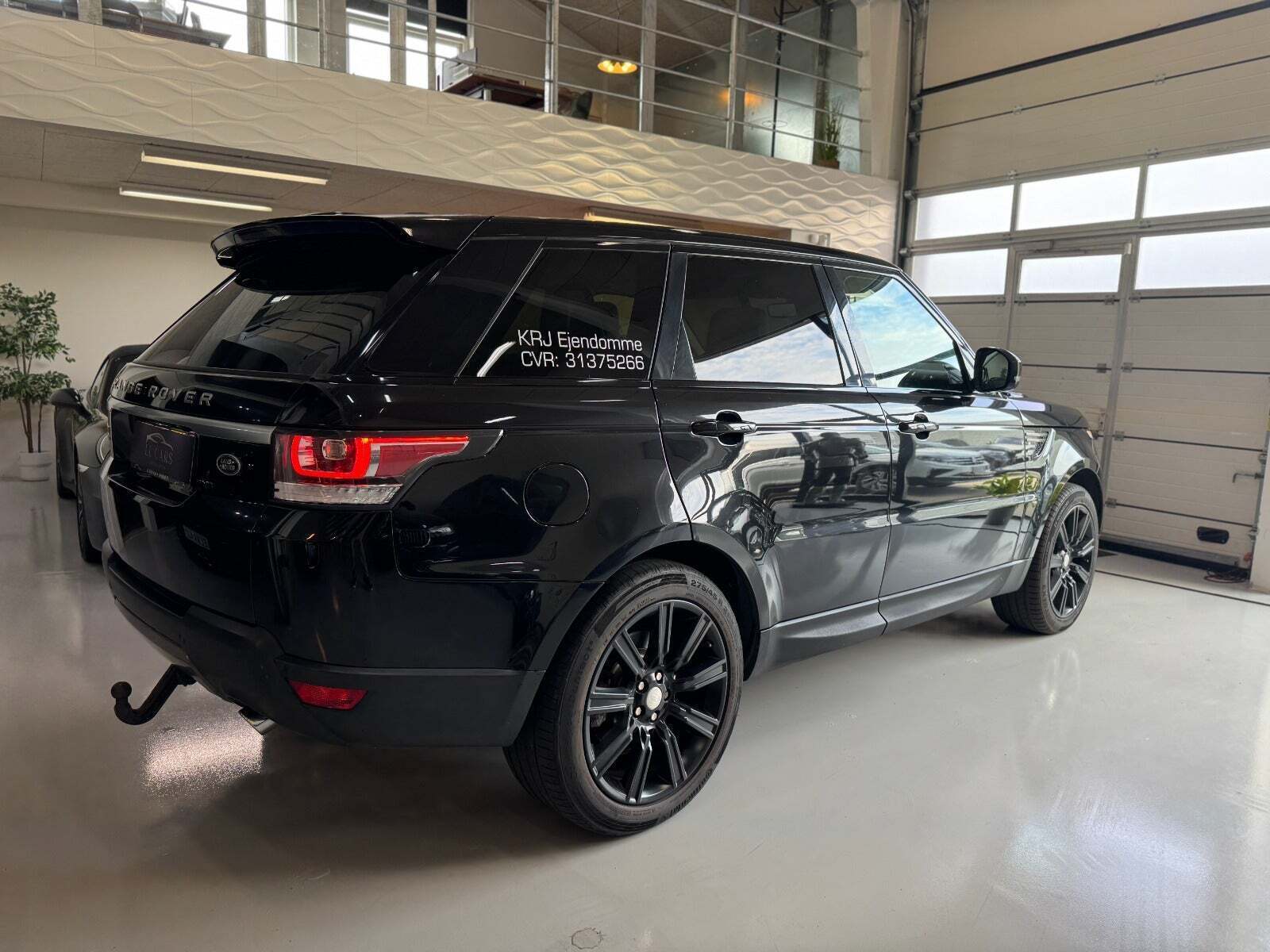 Gul Land Rover Range Rover sport fra 2014