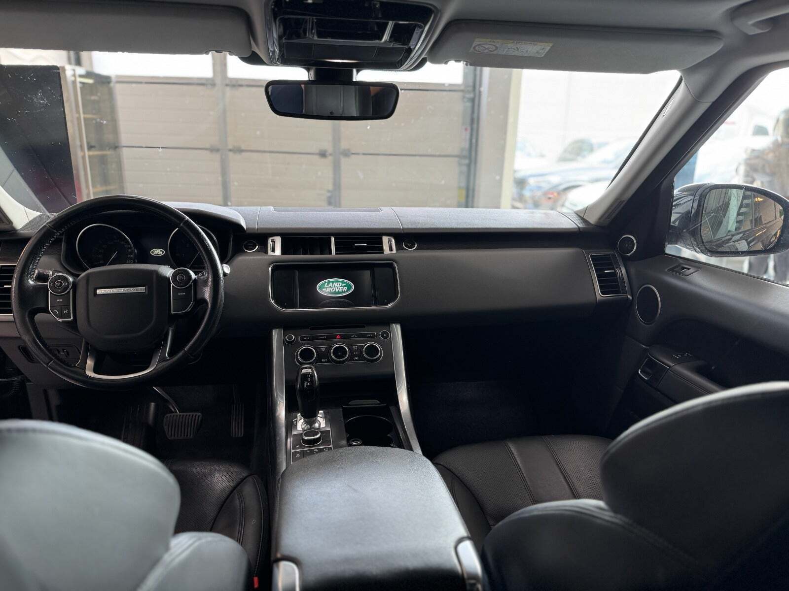 Gul Land Rover Range Rover sport fra 2014