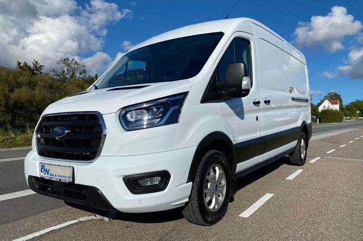 Hvid Ford Transit 350 L3 Van fra 2020 set udefra