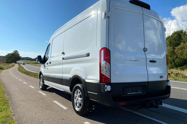 Hvid Ford Transit 350 L3 Van fra 2020 set udefra