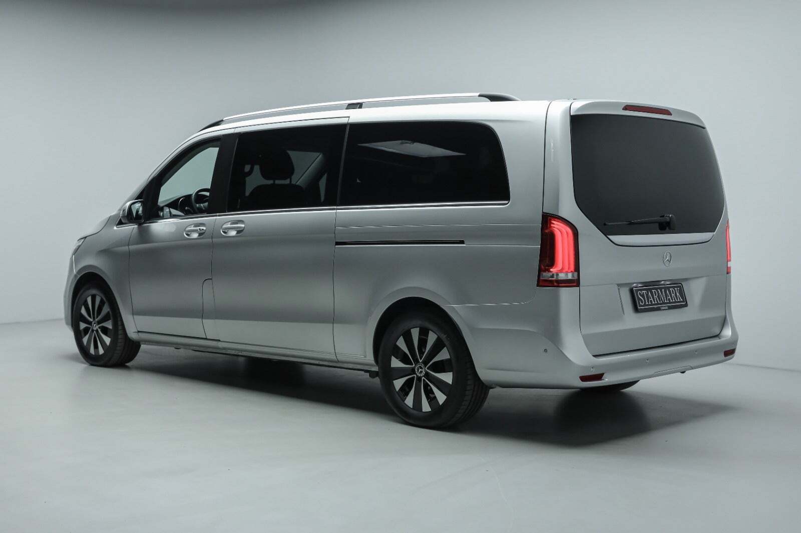 Mercedes EQV300