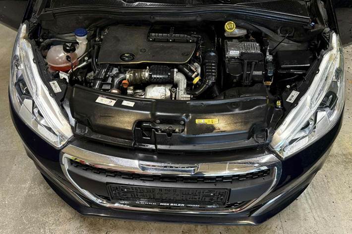 undefined Peugeot 208 fra 2018