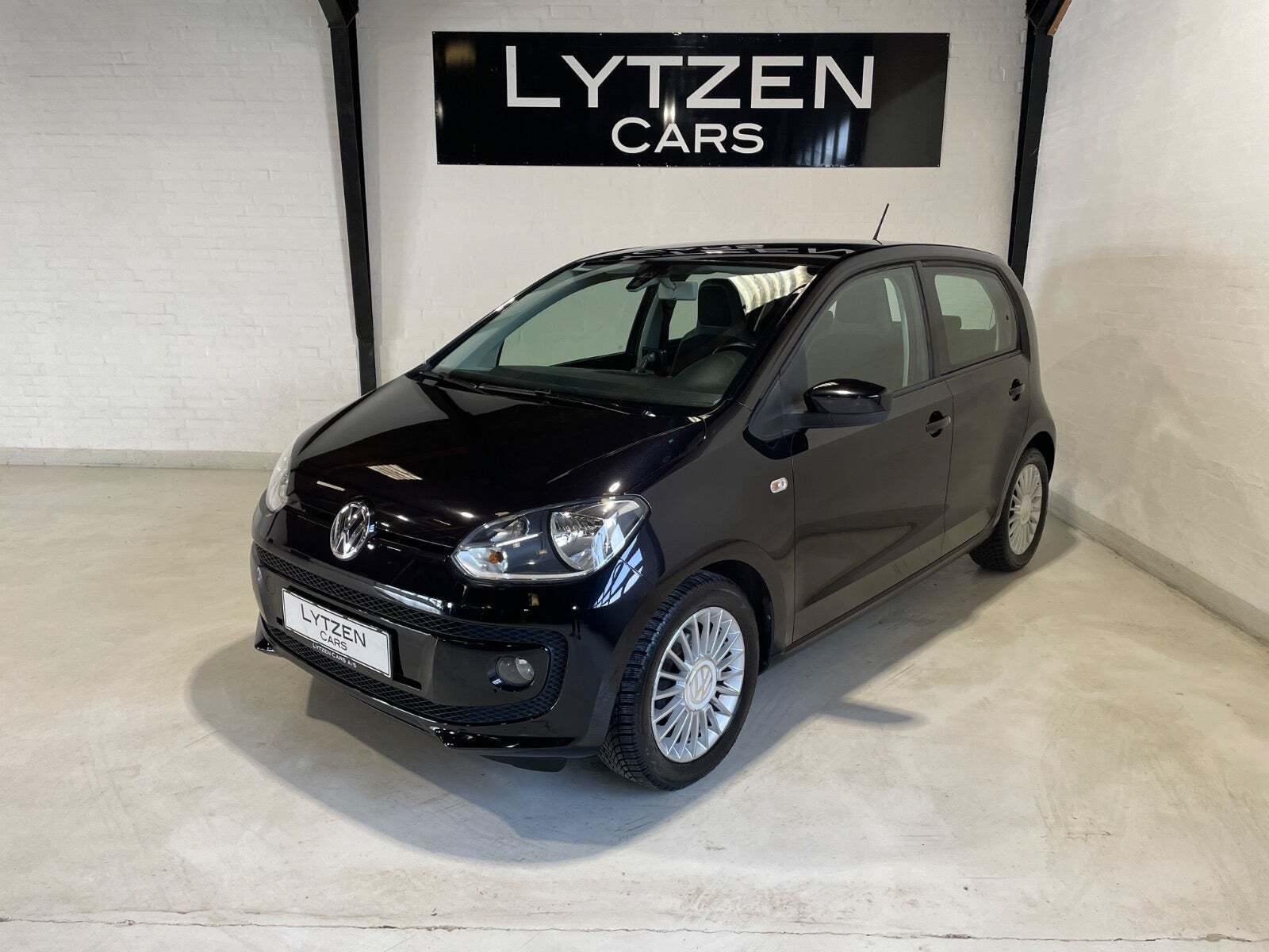 Sort VW UP! fra 2016