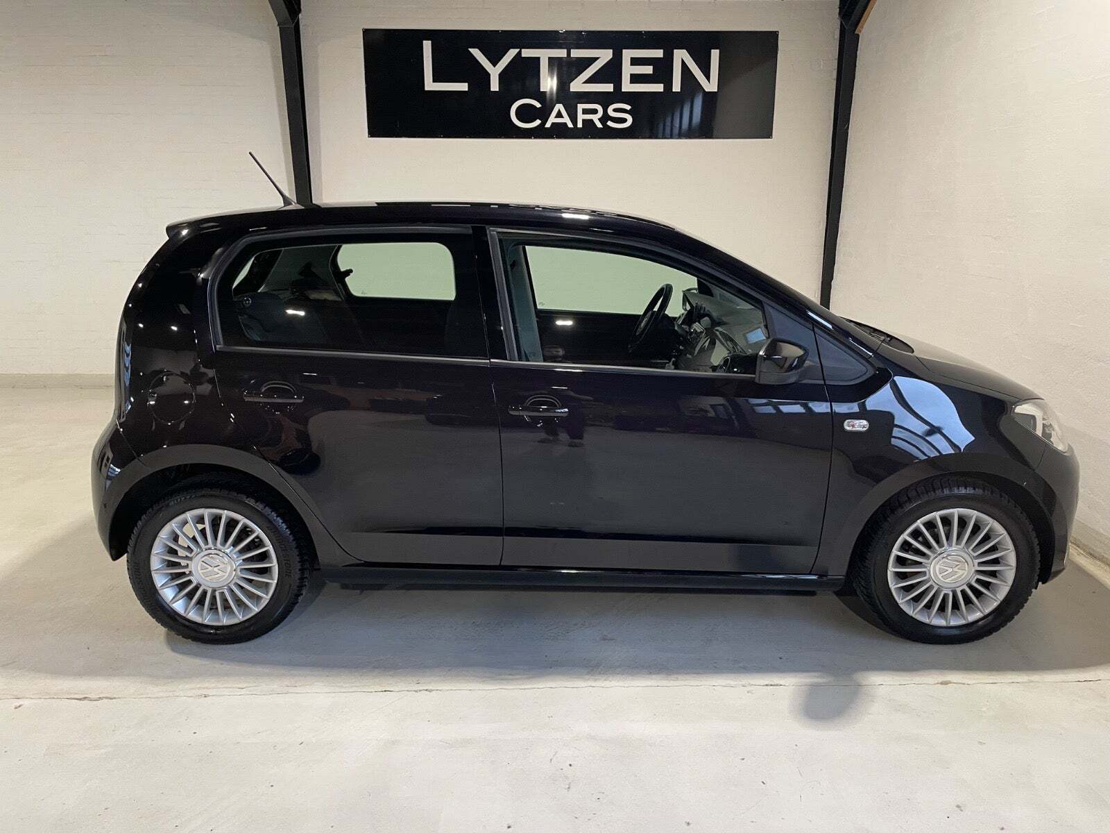 Sort VW UP! fra 2016