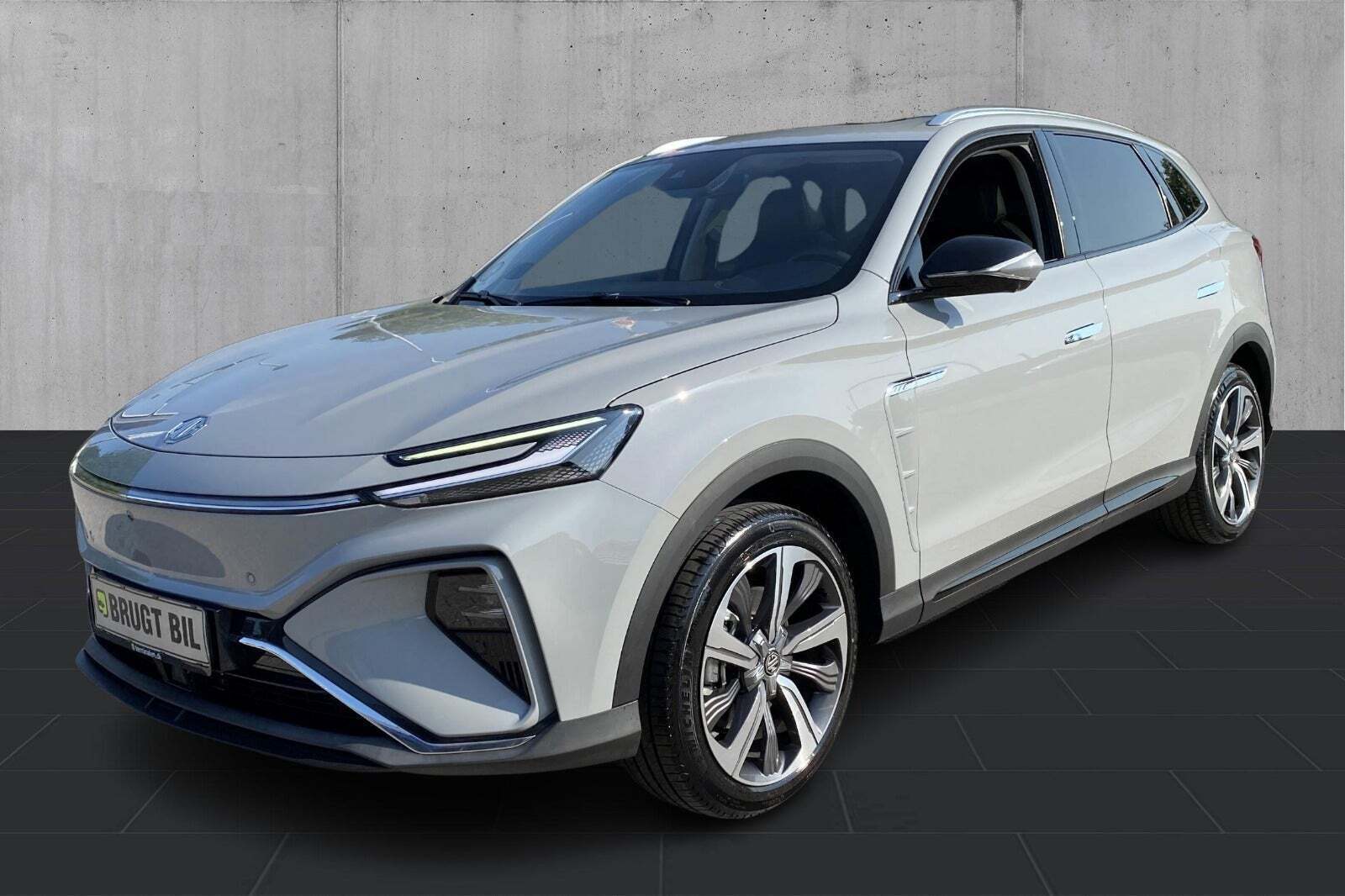 Grå MG Marvel R fra 2024 set udefra