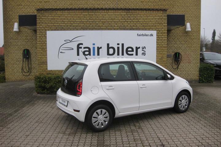 Hvid VW UP! fra 2021