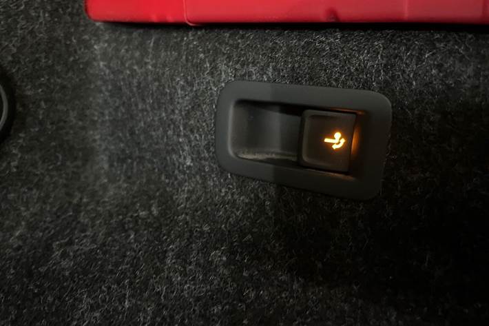 Grå Skoda Enyaq iV fra 2021