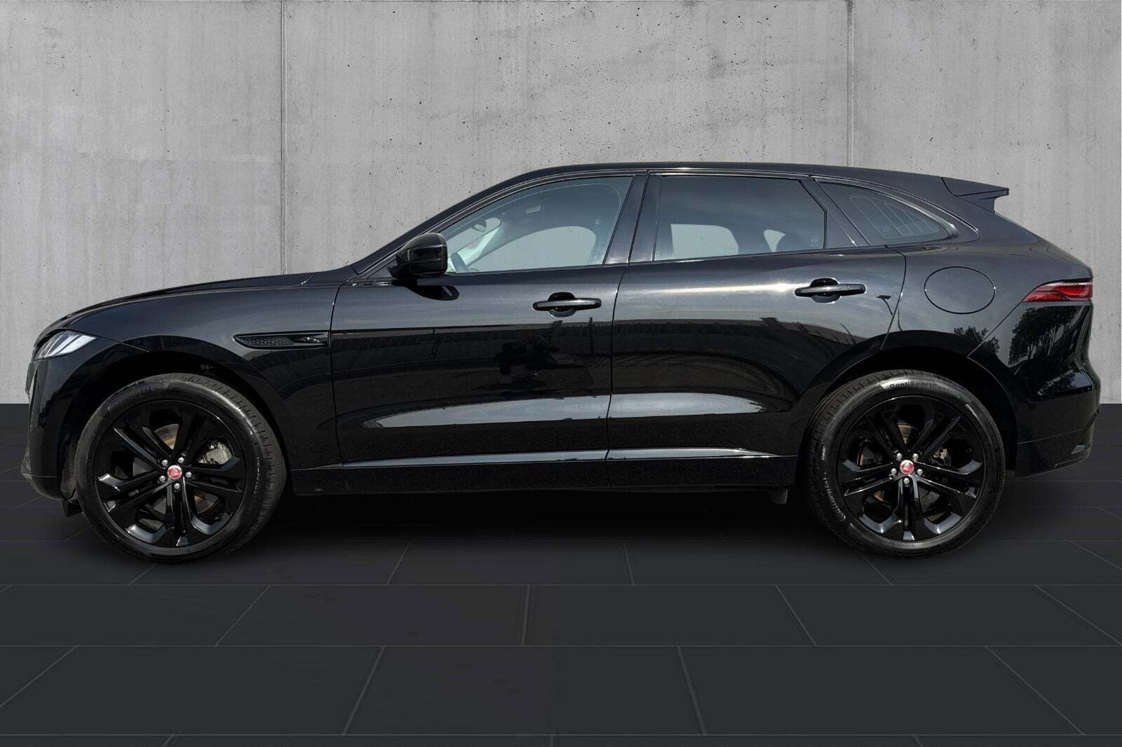 Jaguar F-Pace 2,0 P400e S aut.