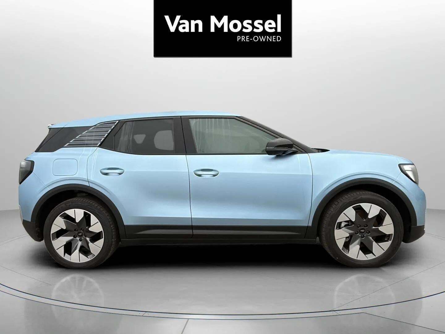 Ford Explorer 84 Premium Extended Range AWD