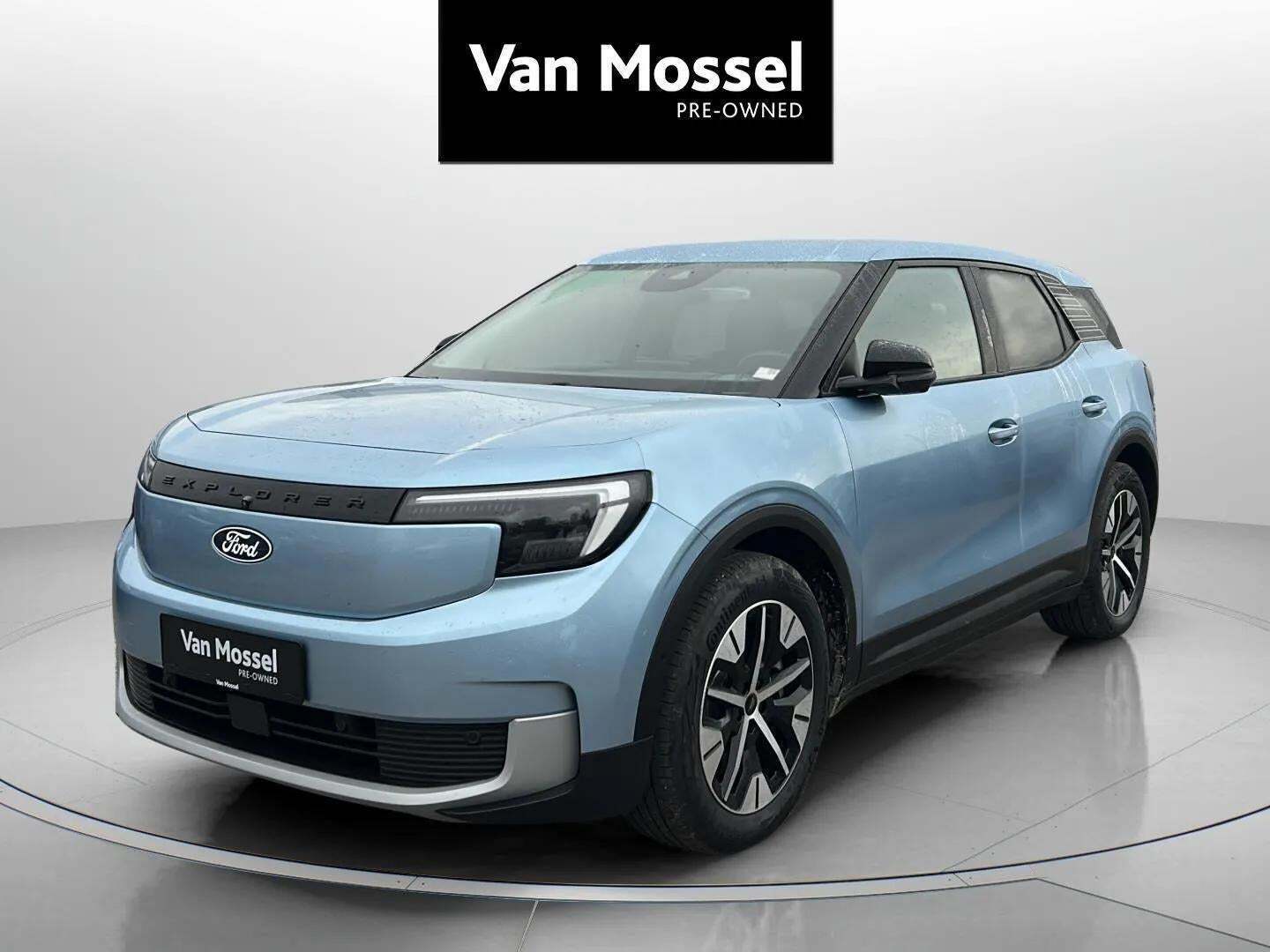 Ford Explorer 82 Select Extended Range