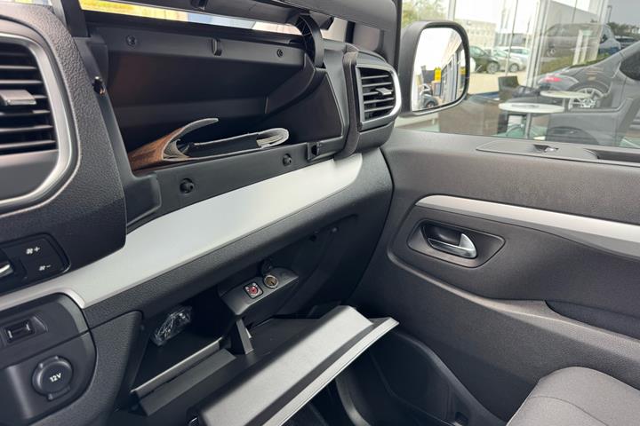 Hvid Citroën e-Jumpy fra 2023