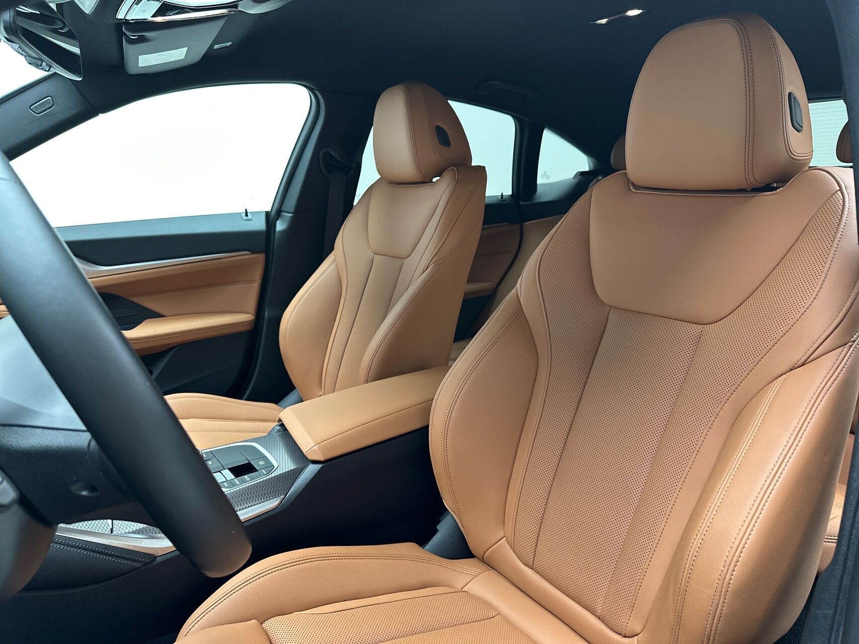 Grøn BMW i4 fra 2024