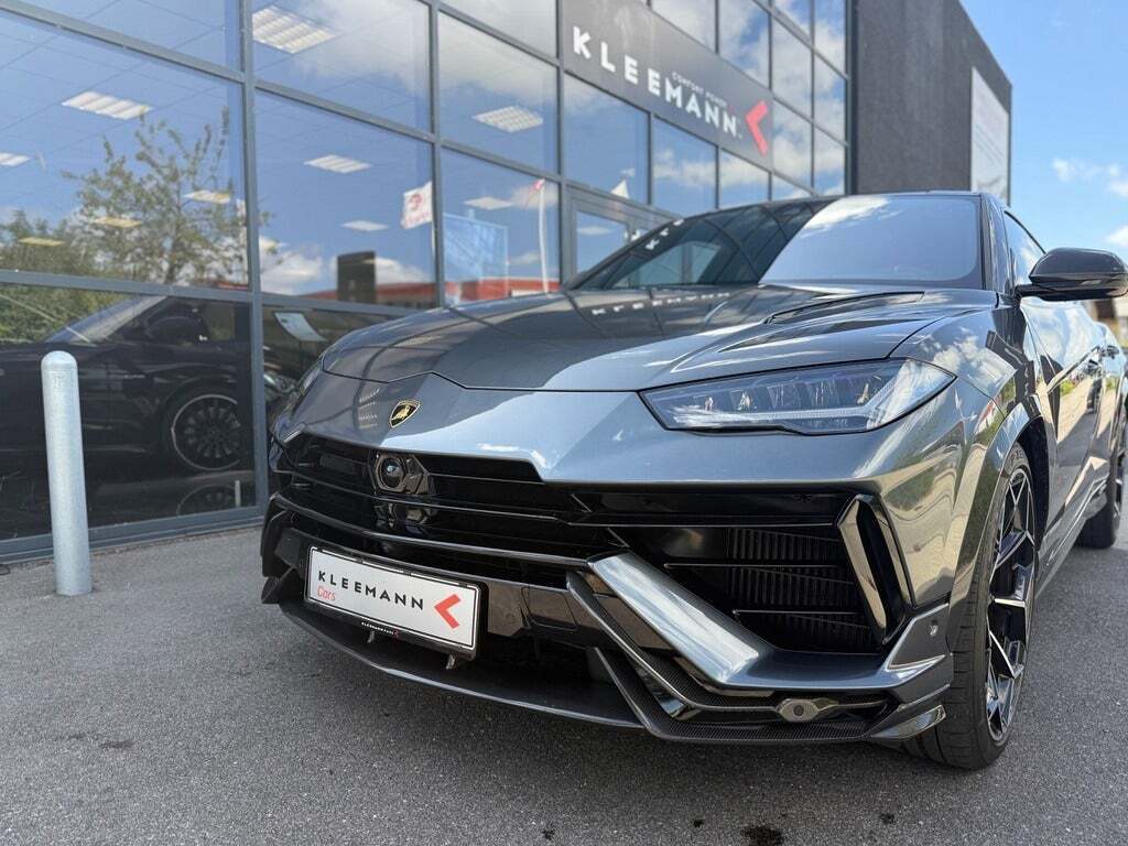 Lamborghini Urus 4,0 Performante Van