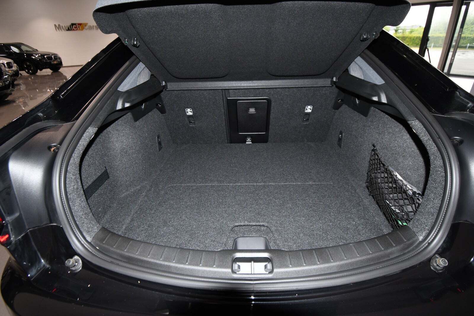 Sort Polestar 2 fra 2023